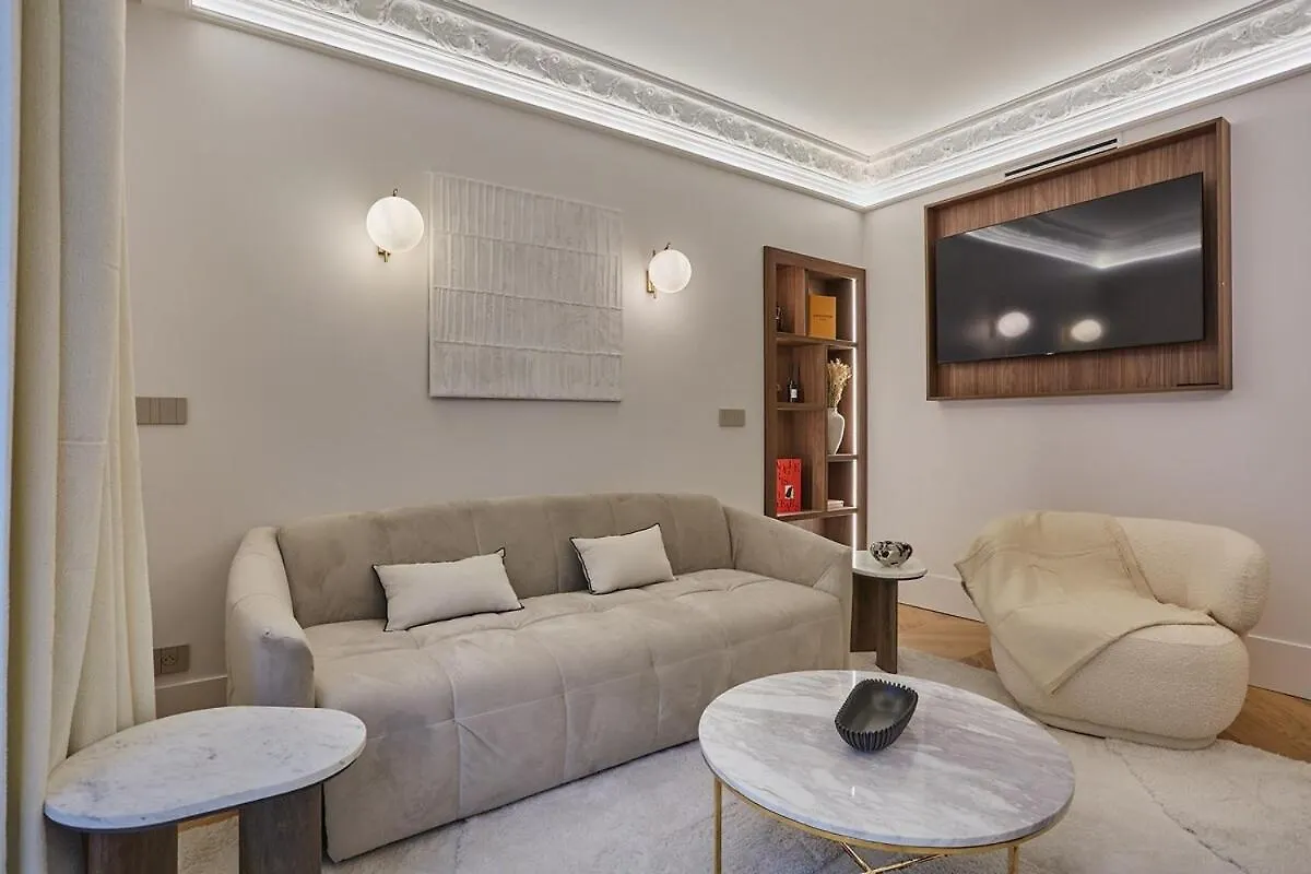 Apartment Matignon St Honore By Studio Prestige Paris France