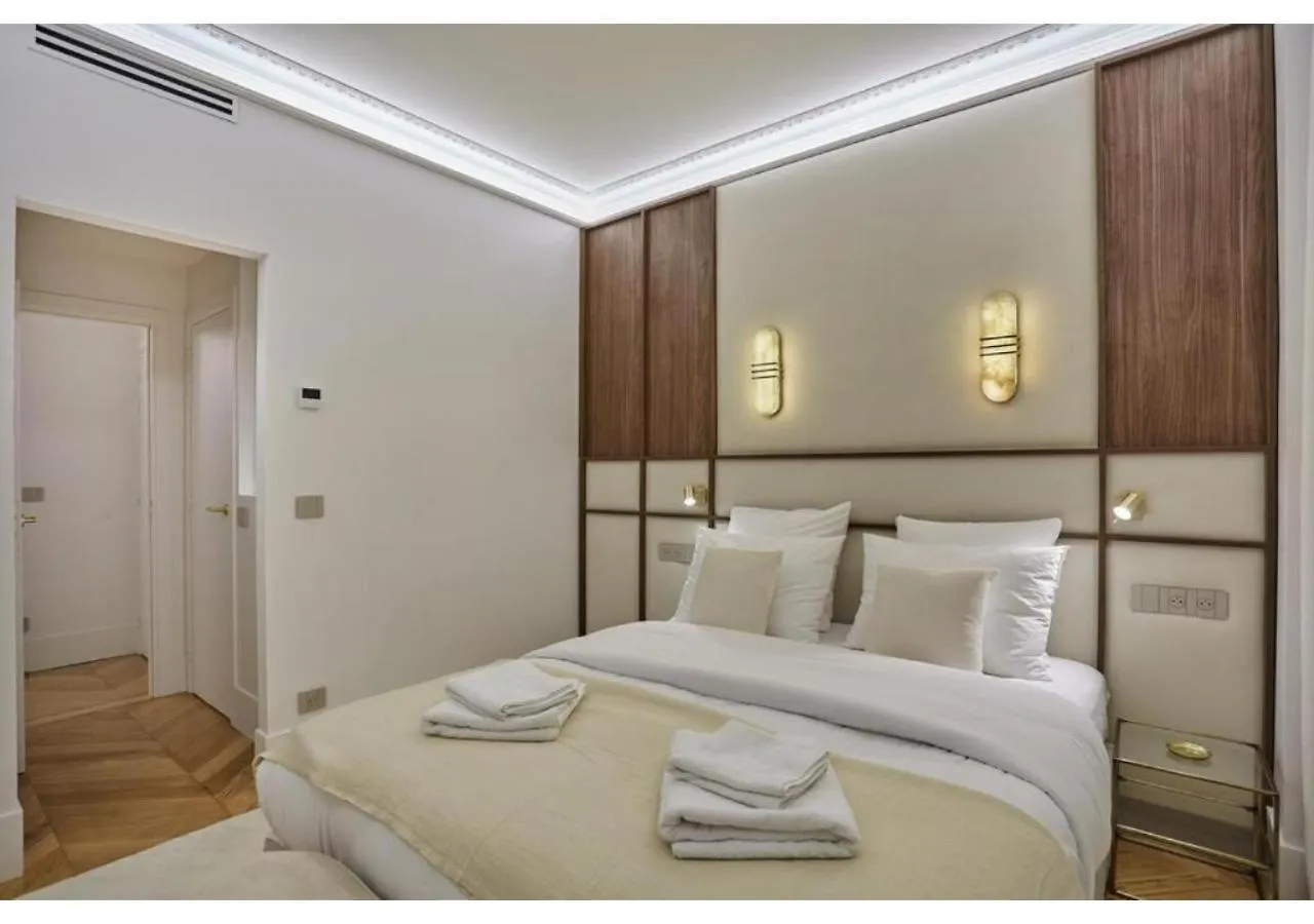 Apartment Matignon St Honore By Studio Prestige Paris France