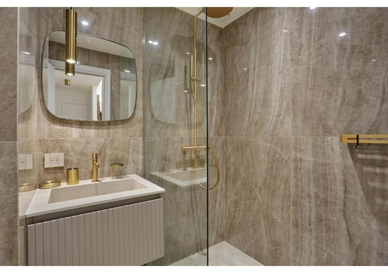 Apartment Matignon St Honore By Studio Prestige Paris